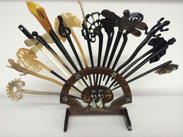 Immagine per la categoria Accessori per capelli in corno